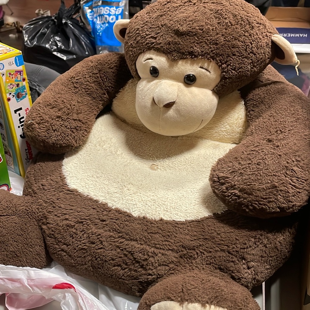 Monkey chair